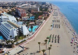 Una de las panorámicas de las playas de la localidad de Roquetas.