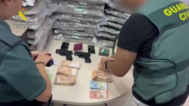 Detenidos tres miembros de una red de distribución internacional de droga que operaban desde el Poniente almeriense