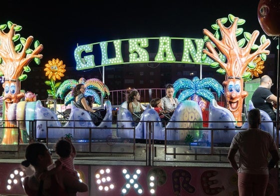 El Gusano Loco, uno de los atractivos de las Fiestas Patronales.