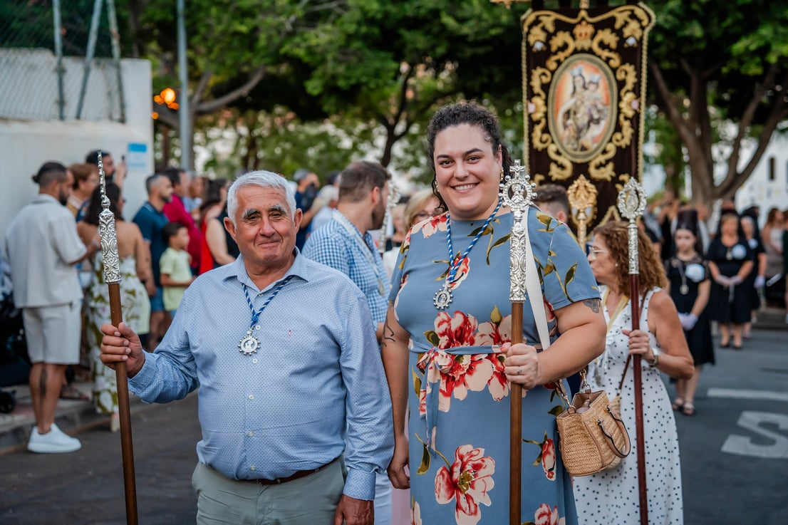 La Virgen del Carmen pasea por Aguadulce