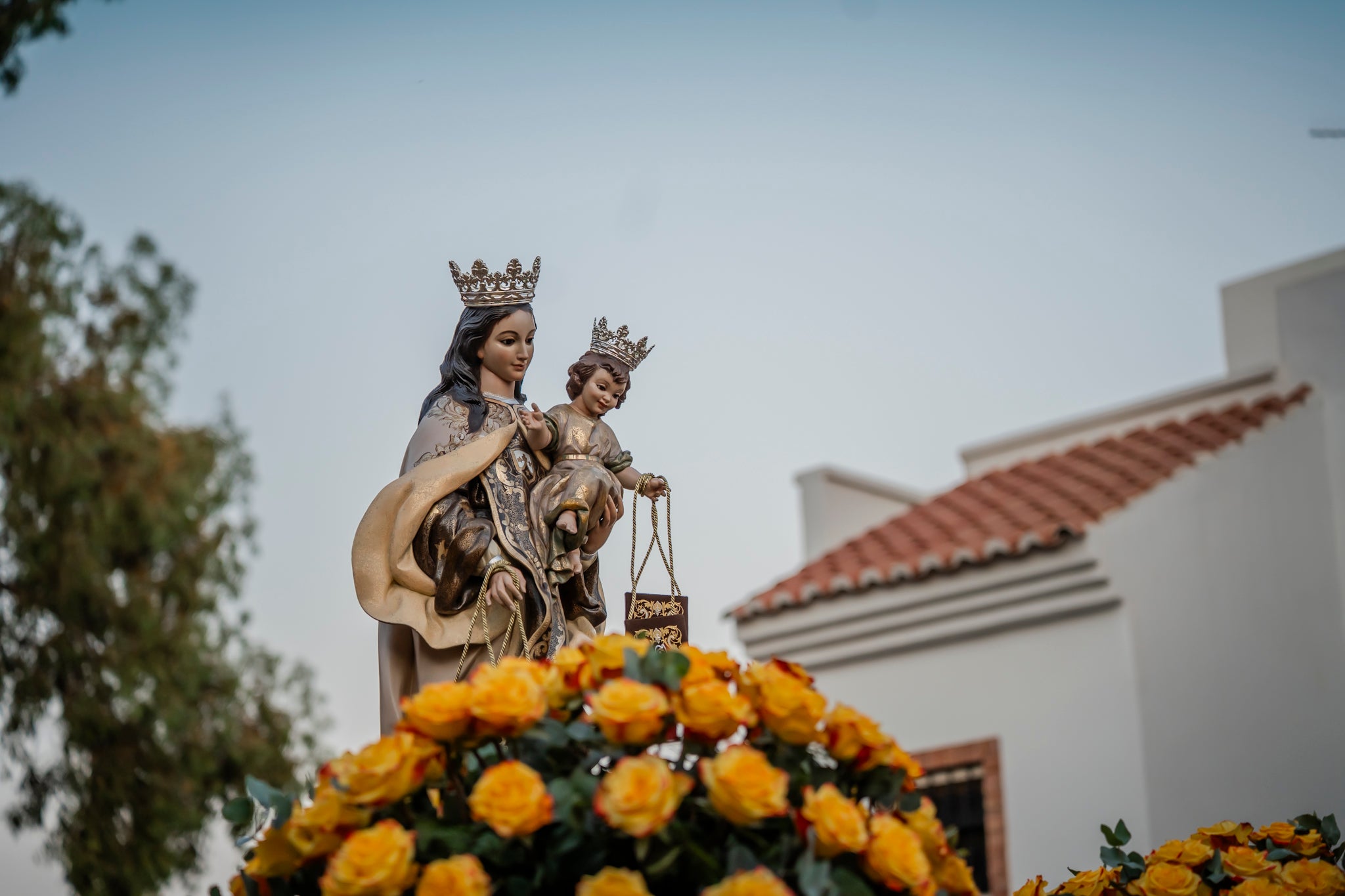La Virgen del Carmen pasea por Aguadulce