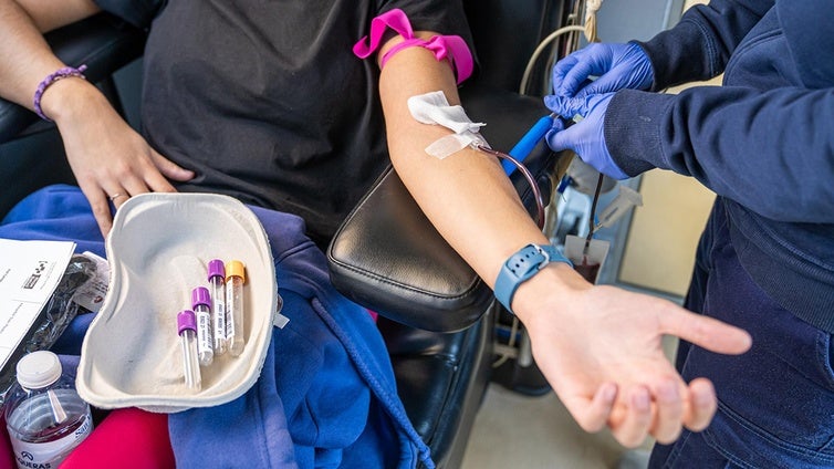 Vícar pone a prueba la solidaridad de los vecinos con dos nuevas colectas de sangre en la Puebla