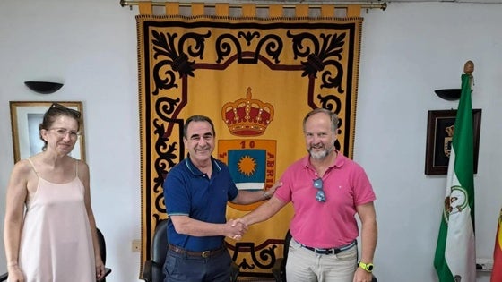 La Mojonera amplía el contrato de la obra para la conexión de abastecimiento del municipio