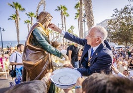 Las Fiestas en honor a la Virgen del Carmen y Santa Ana de Roquetas están declaradas de Interés Turístico Nacional de Andalucía.