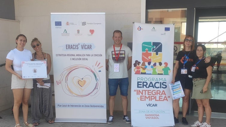 El Programa Eracis acerca sus recursos a los vecinos de Vícar