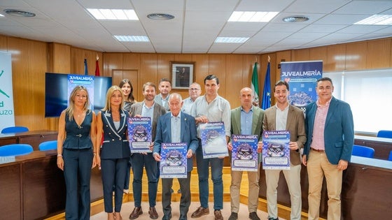 Educación, información sobre empleo y ocio: llega Juvealmería a Roquetas