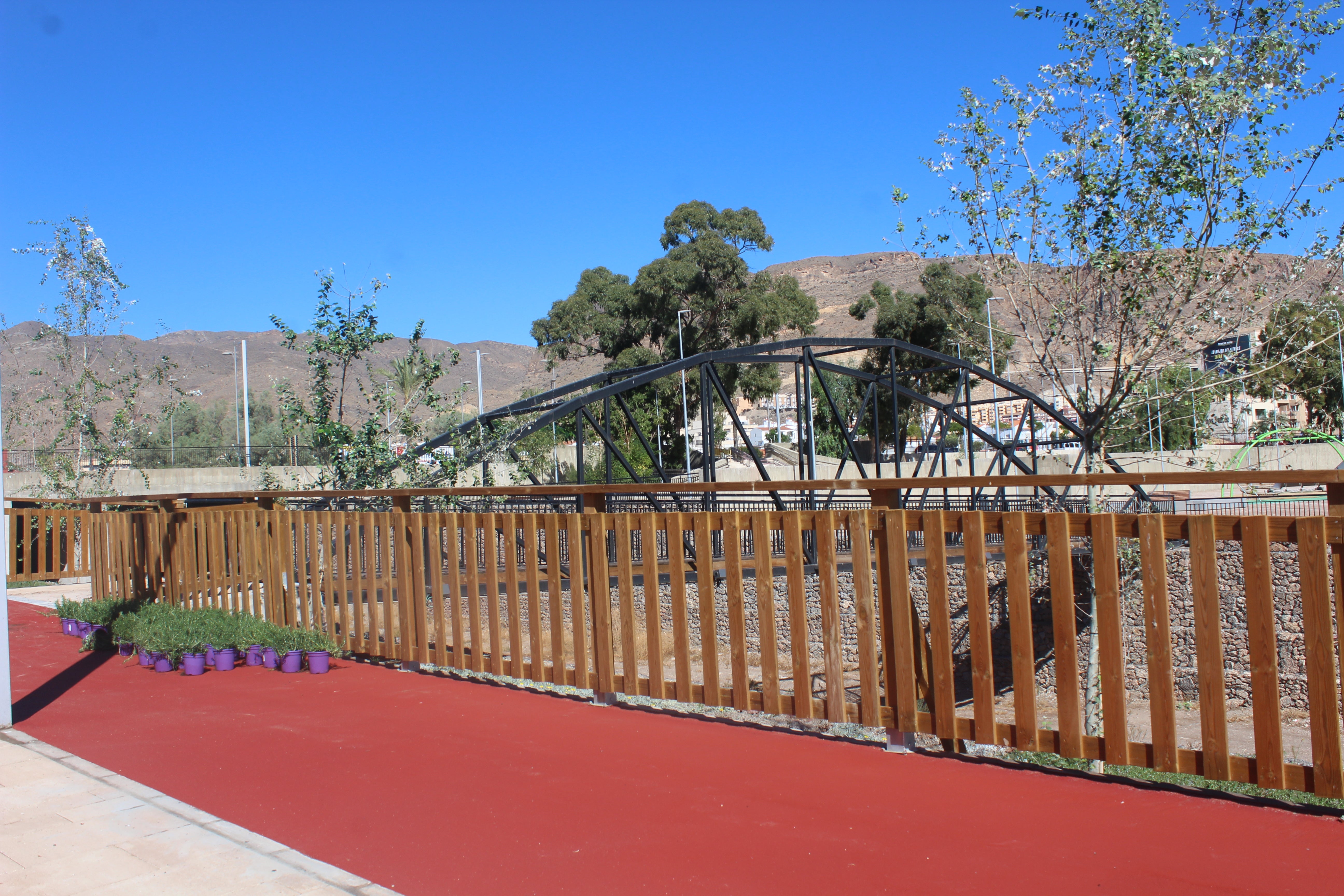 La Rambla de San Antonio de Agudulce a punto de finalizar las obras, en imágenes