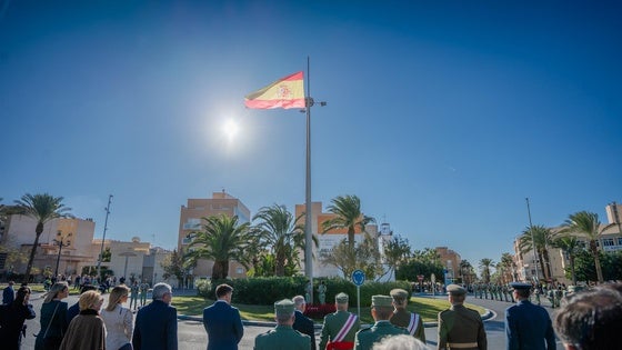 Más de 400 personas juran bandera en El Parador en un acto de compromiso con España