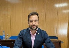 Concejal de la formación en Roquetas.