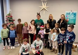 Foto grupal de la actividad en Roquetas.
