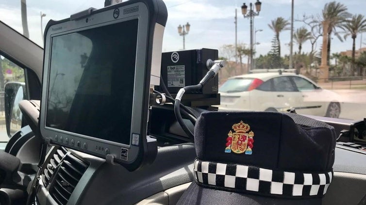 Ni un solo positivo en los más de cien controles de la Policía Local contra el consumo de drogas al volante