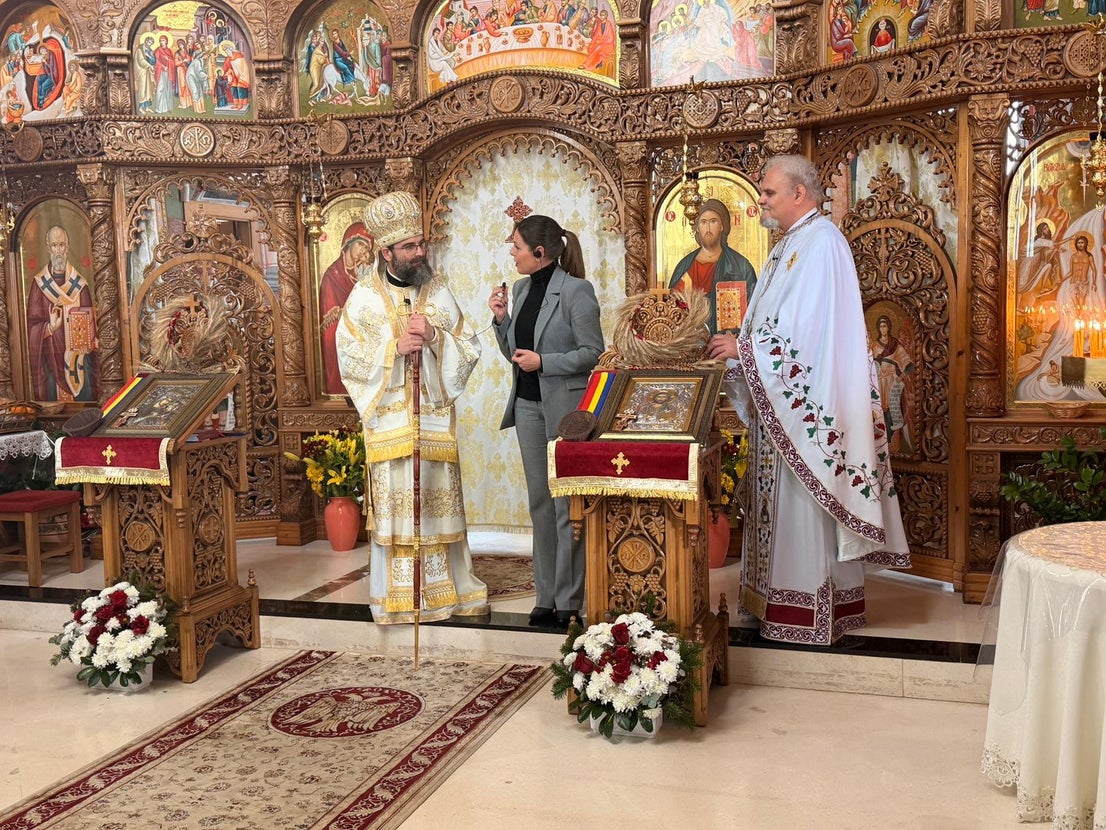 La Iglesia Ortodoxa Rumana de Roquetas celebra la misa del Bautismo del Señor