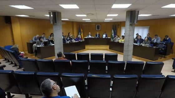 Roquetas aprueba redactar una Ordenanza Municipal sobre los patinetes eléctricos