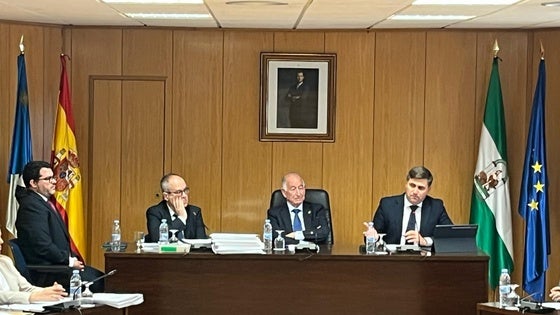 Roquetas deja a cero su deuda municipal y garantiza la estabilidad presupuestaria
