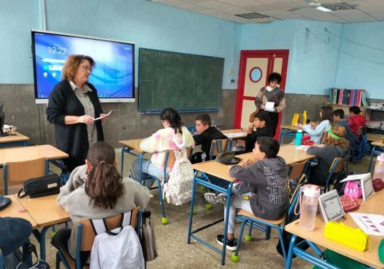 Una clase en un centro educativo del municipio de Vícar.