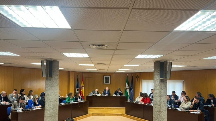 PP y Vox aprueban una propuesta para rechazar el menú Halal en colegios