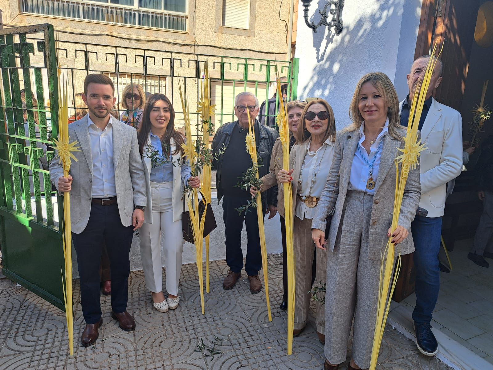 Roquetas ve pasar La Borriquita por sus calles