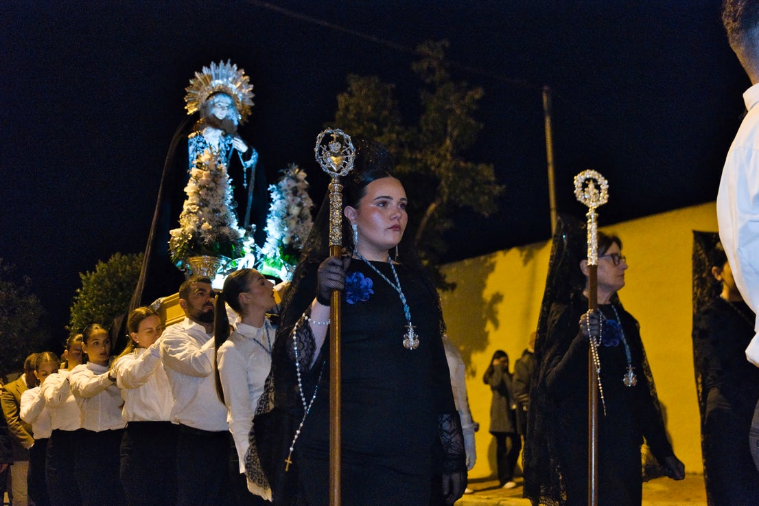 Roquetas se vuelca con el inicio de Semana Santa en El Solanillo