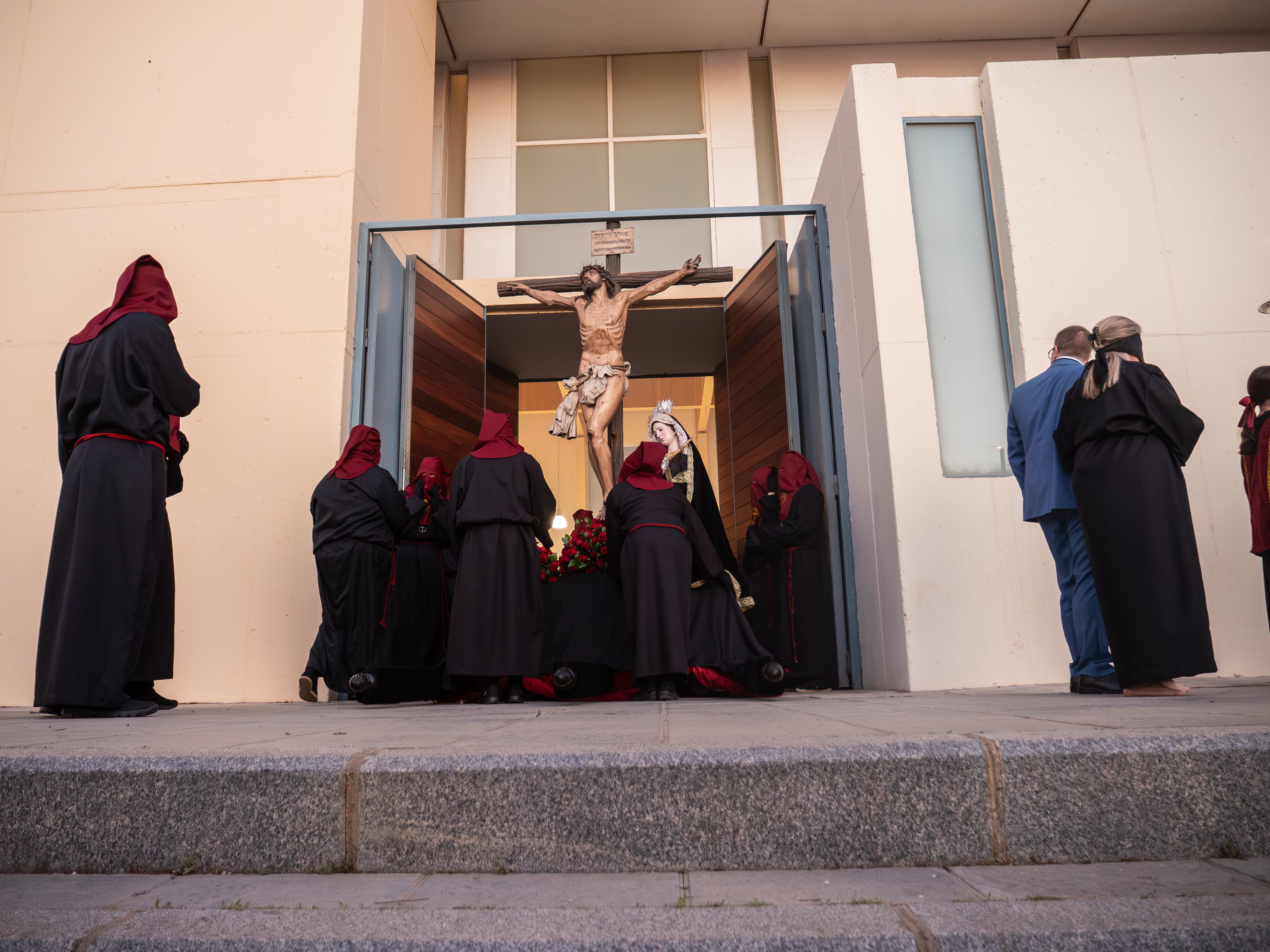 Así se vivió El Silencio a su paso por las 200 Viviendas