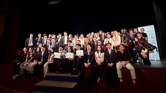 La Escuela de Música acoge la II edición del Torneo de Debate 'Costa de Almería'