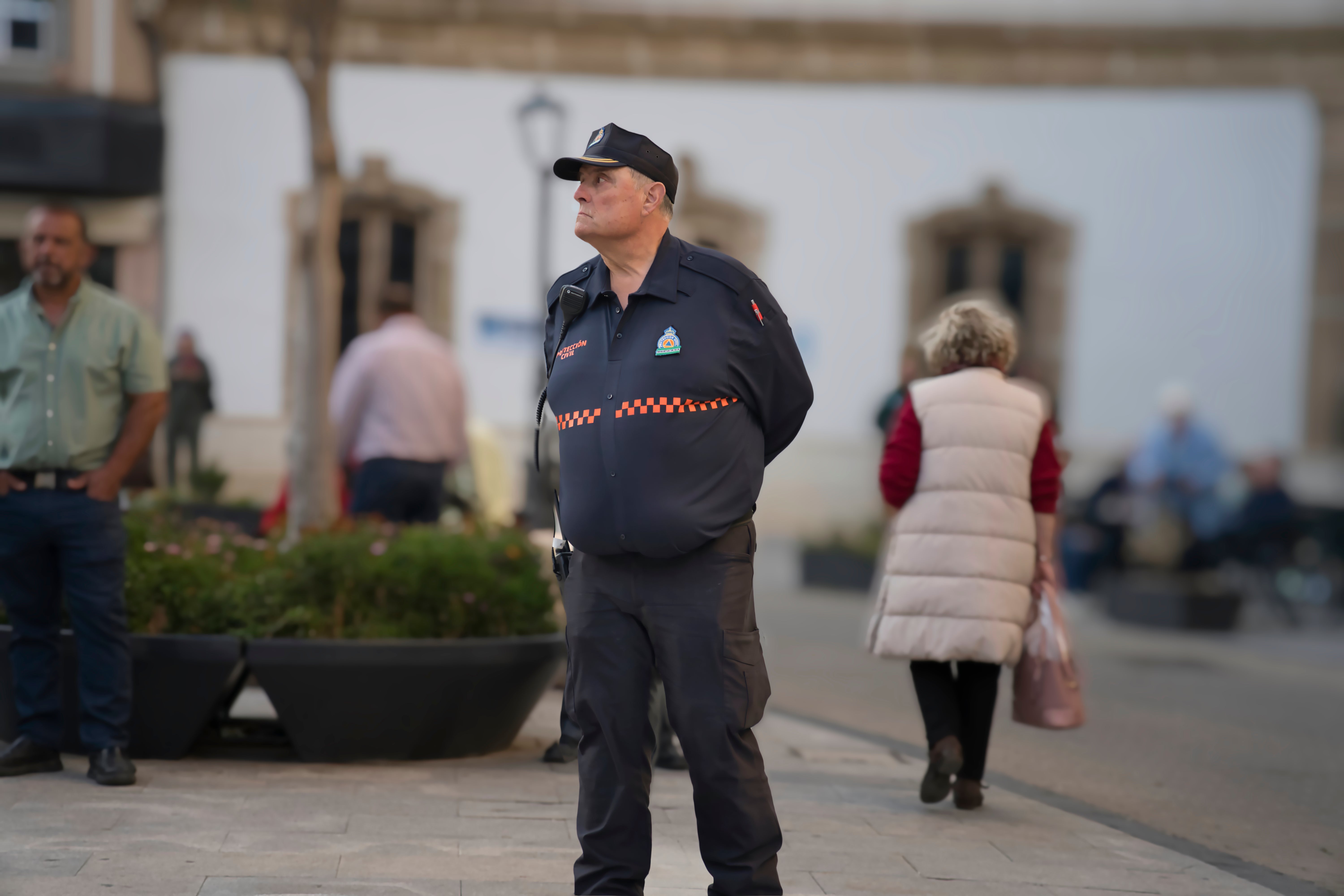 San Marcos recorre en procesión las principales calles de Roquetas, en imágenes