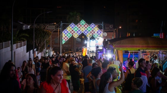 La Virgen del Carmen despide las Fiestas de Aguadulce con armonía y devoción en las calles