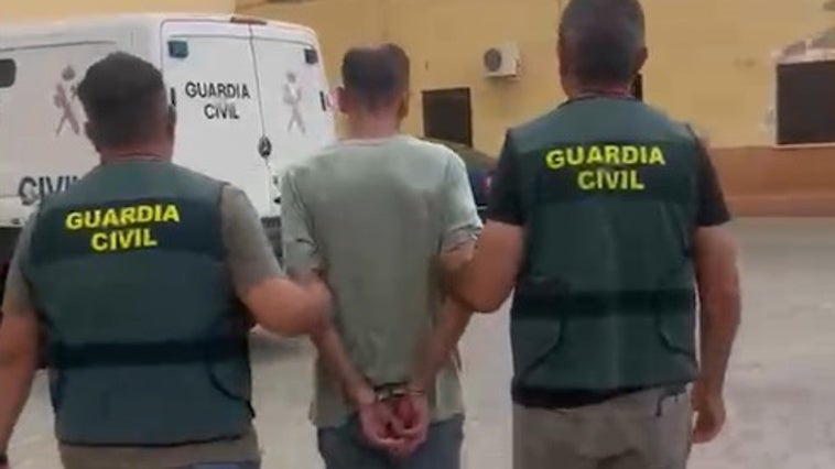 Cae un ladrón de áticos de Roquetas acusado de cometer 13 robos
