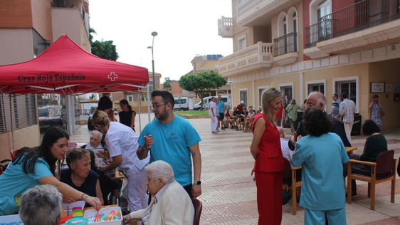 Talleres sensoriales y actuación de Sensi Falán por el Día del Alzheimer