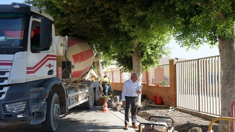Vícar mejora los accesos a la guardería de Los Jazmines de Puebla de Vícar