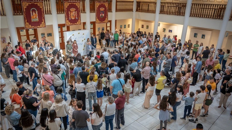 730 personas se inscriben en los talleres municipales de Roquetas