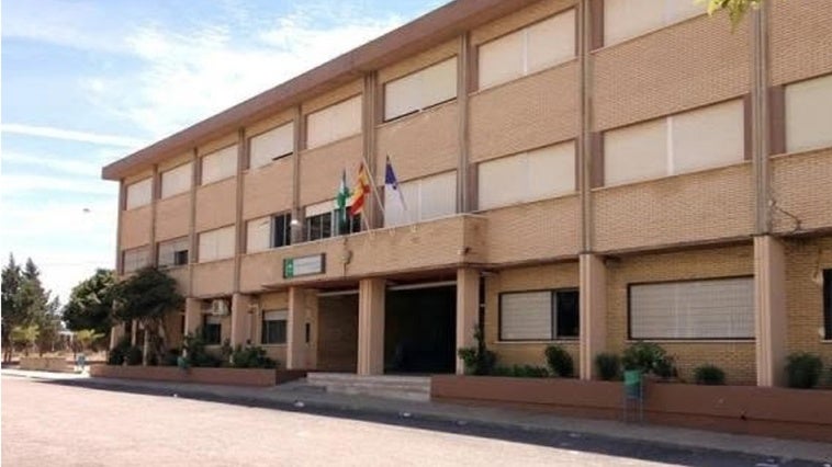 Detenida la mujer acusada de agredir a una maestra de un CEIP de Roquetas de Mar el pasado viernes