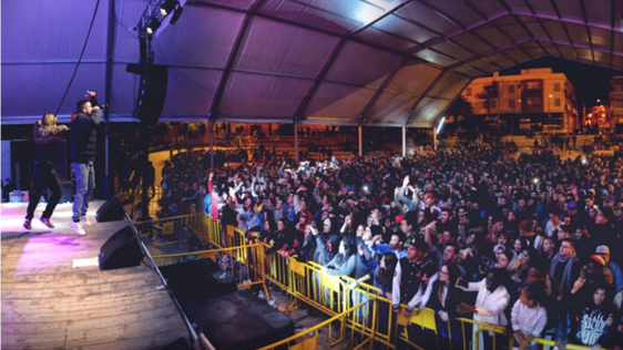 Exhibiciones caninas, teatro y música urbana para el programa cultural otoñal de Vícar