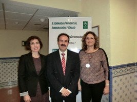 Profesionales e integrantes de colectivos sociales participan en la II Jornada de Inmigración y Salud que se celebra en Aguadulce