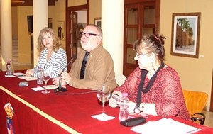 Fernando Savater protagonizó un nuevo encuentro literario en el Castillo de Santa Ana