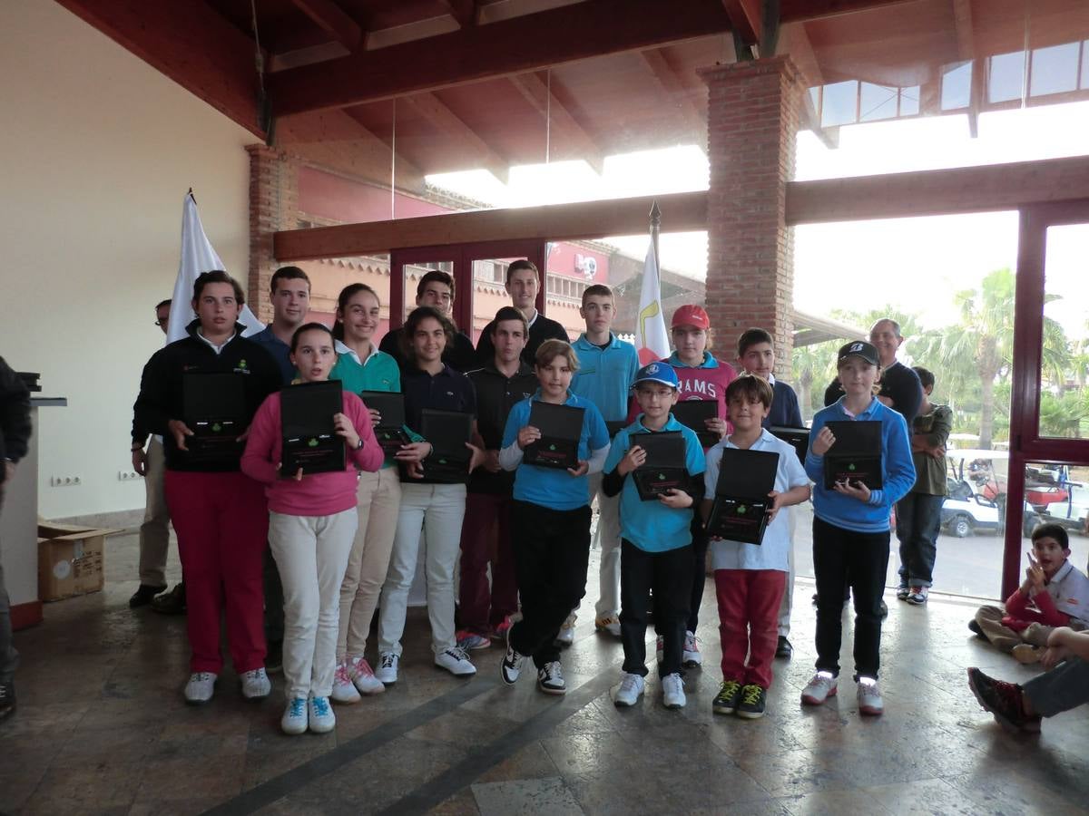 Supremacía almeriense en el circuito juvenil en Playa Serena