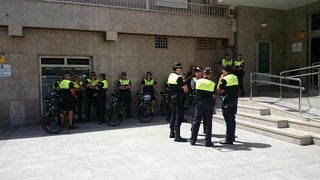 La Policía Local inicia operación de verano con efectivos antibotellón y venta ambulante