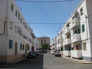 Vecinos de Las 200 dan un mes a Amat para que arregle la limpieza y la seguridad