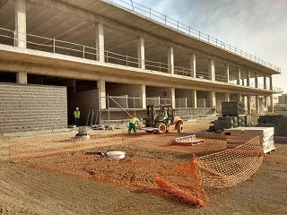 El centro deportivo de Las Marinas avanza, pese a las denuncias
