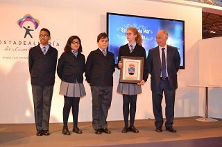 Los 'niños de la suerte' protagonizan los premios de Roquetas en Fitur