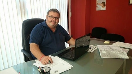 El PSOE quiere que se favorezca a las empresas locales en los contratos
