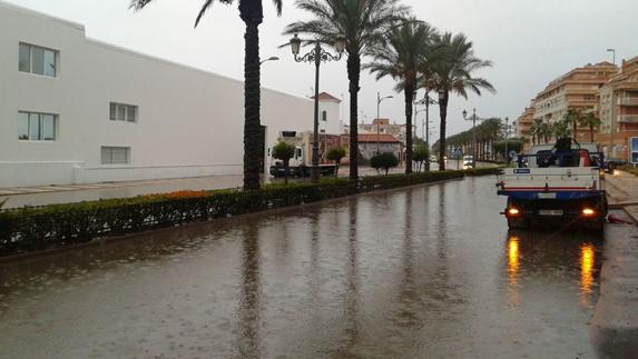 La polémica por las inundaciones pone el foco en la inacabada balsa de La Urba