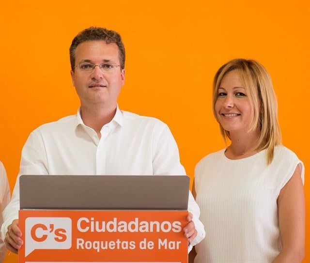 Clemente deja su acta de concejal de C's en Roquetas y se dedicará solo al Congreso