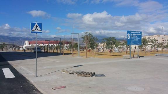 Roquetas arranca el año con el parque de Los Bajos y el Mercado todavía en obras