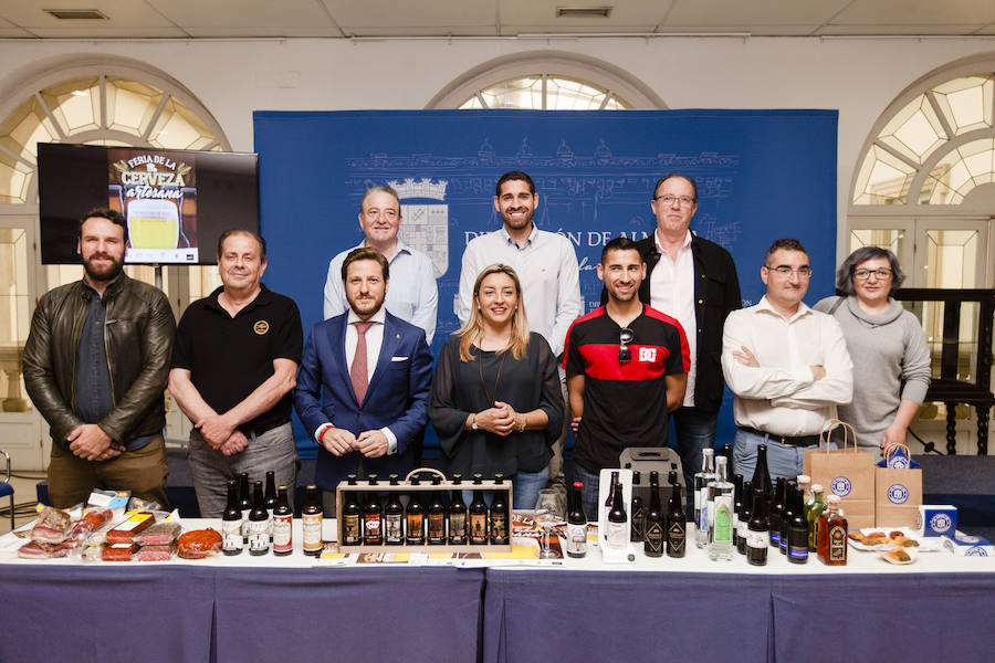 Roquetas celebra este fin de semana su primera Feria de la Cerveza Artesana