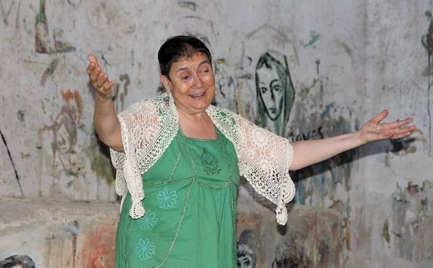 La romancera Victoria Gullón será una de las participantes.