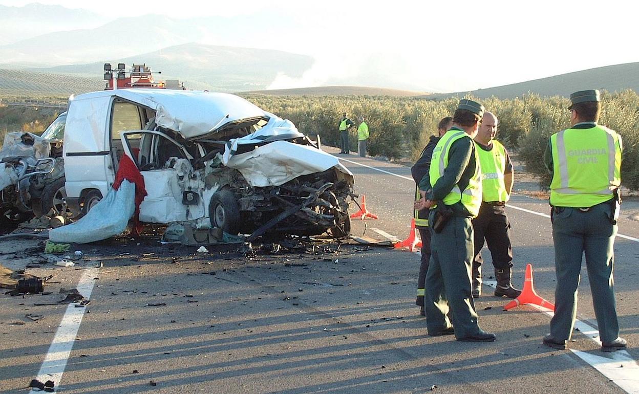 El Parlamento pide por unanimidad el arreglo «urgente» de la A-401 entre Úbeda y Jódar