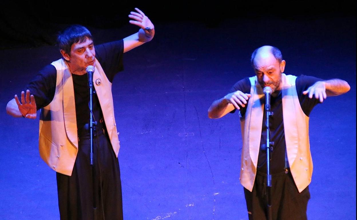 Carcajadas con Faemino y Cansado en la apertura de Smile Festival
