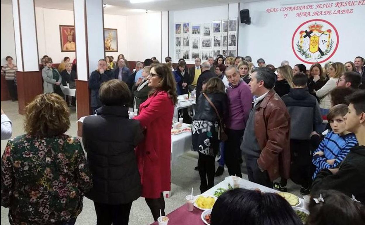 Cena solidaria del Resucitado a beneficio del economato 'Pan y peces'
