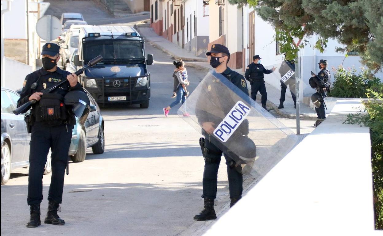 Amplio operativo antidroga en Úbeda desde primera hora de la mañana