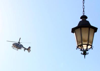 Imagen secundaria 1 - Control en la calle Flor, unidad aérea e intervención en la calle Gallo.